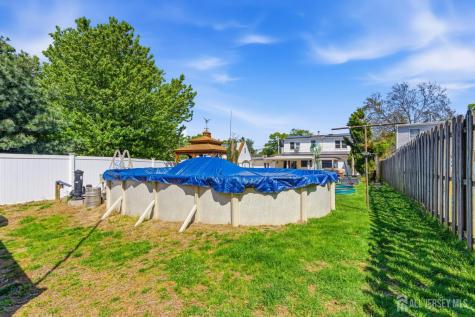 31 Pinetree Drive Sayreville NJ 08859