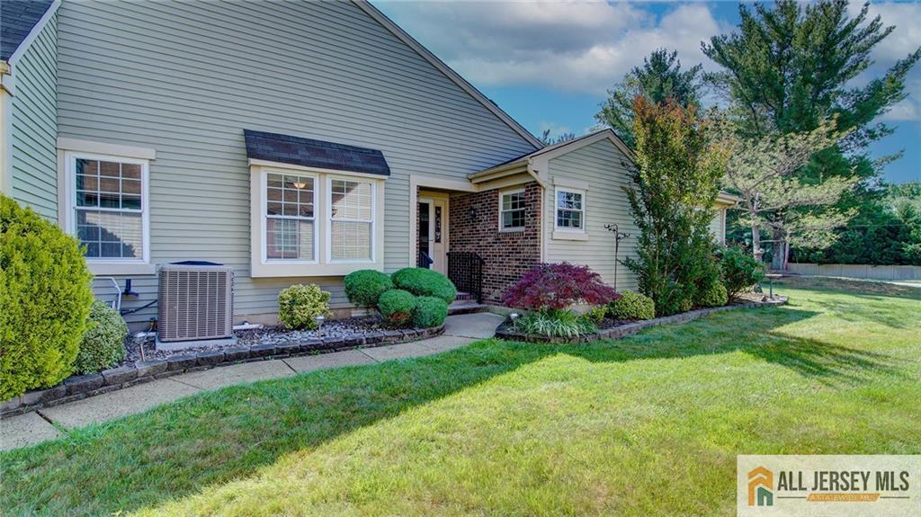 23 Bedfordshire Drive Monroe NJ 08831