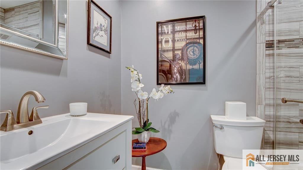 23 Bedfordshire Drive Monroe NJ 08831