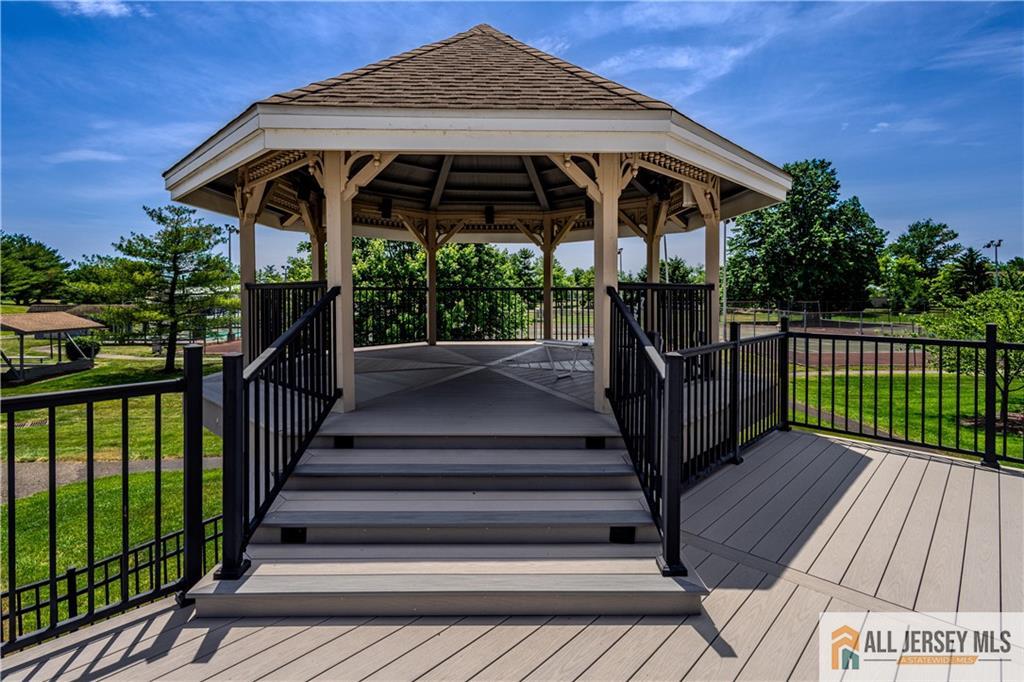 23 Bedfordshire Drive Monroe NJ 08831