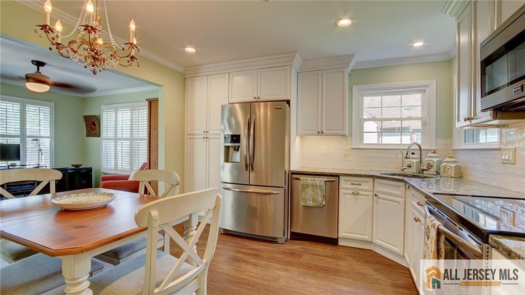 23 Bedfordshire Drive Monroe NJ 08831
