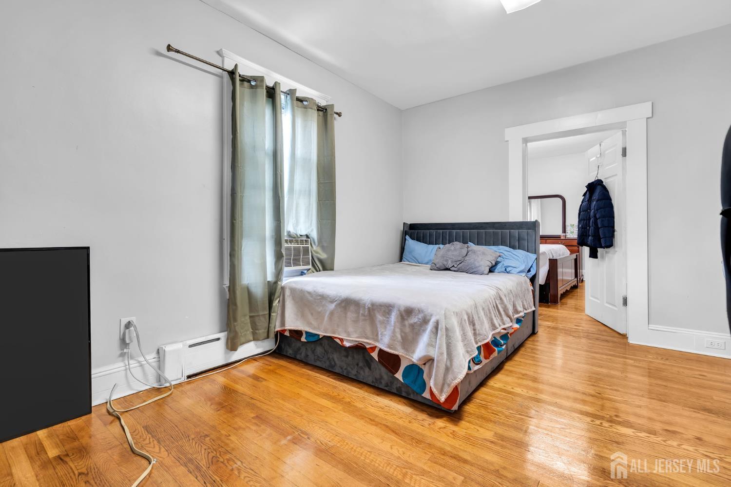 1025-1027 Madison Avenue Paterson NJ 07501