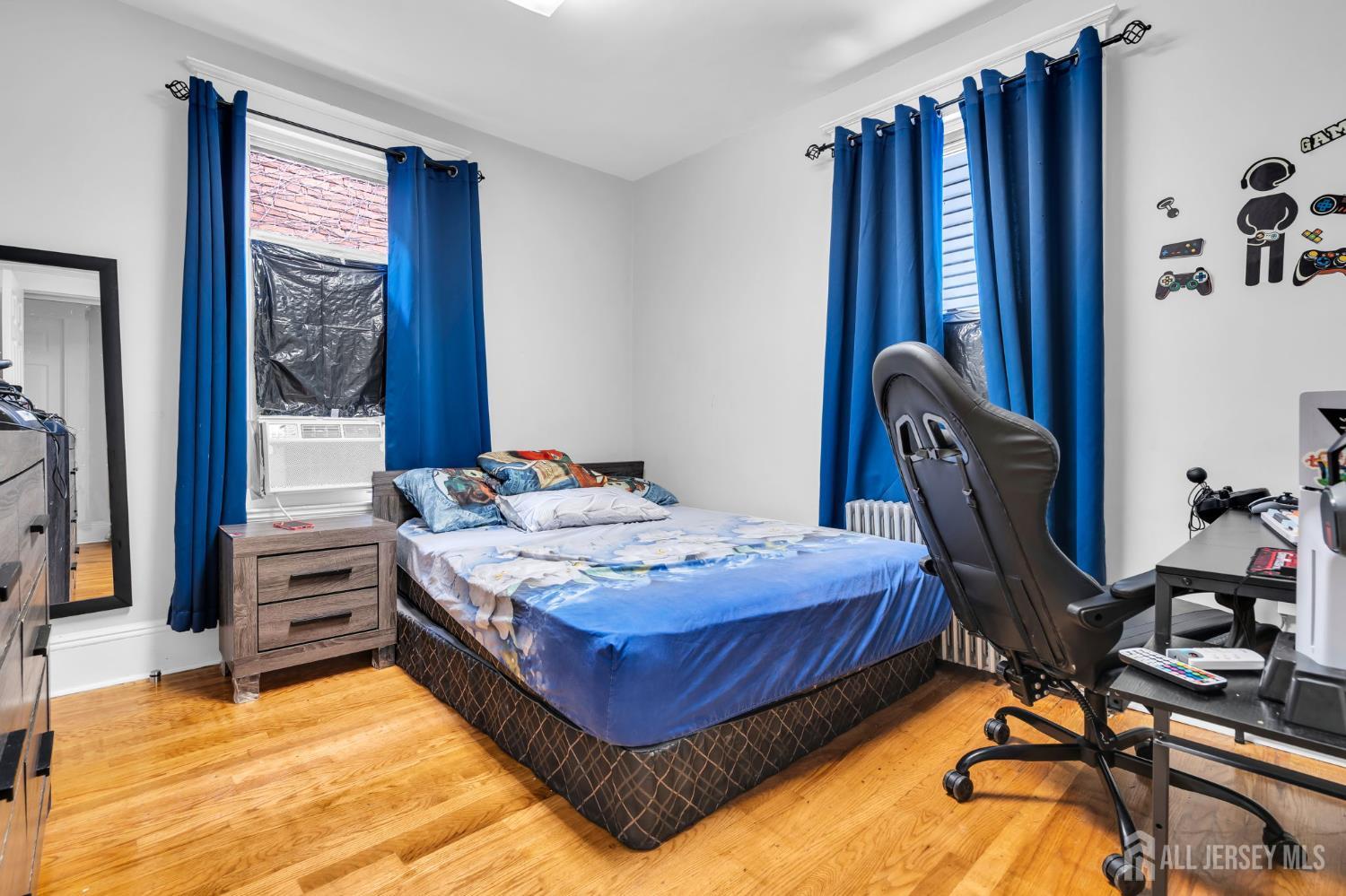 1025-1027 Madison Avenue Paterson NJ 07501