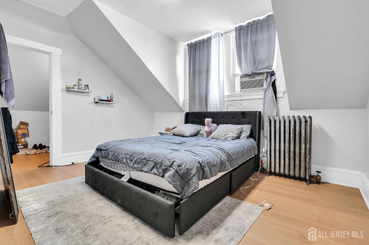 1025-1027 Madison Avenue Paterson NJ 07501
