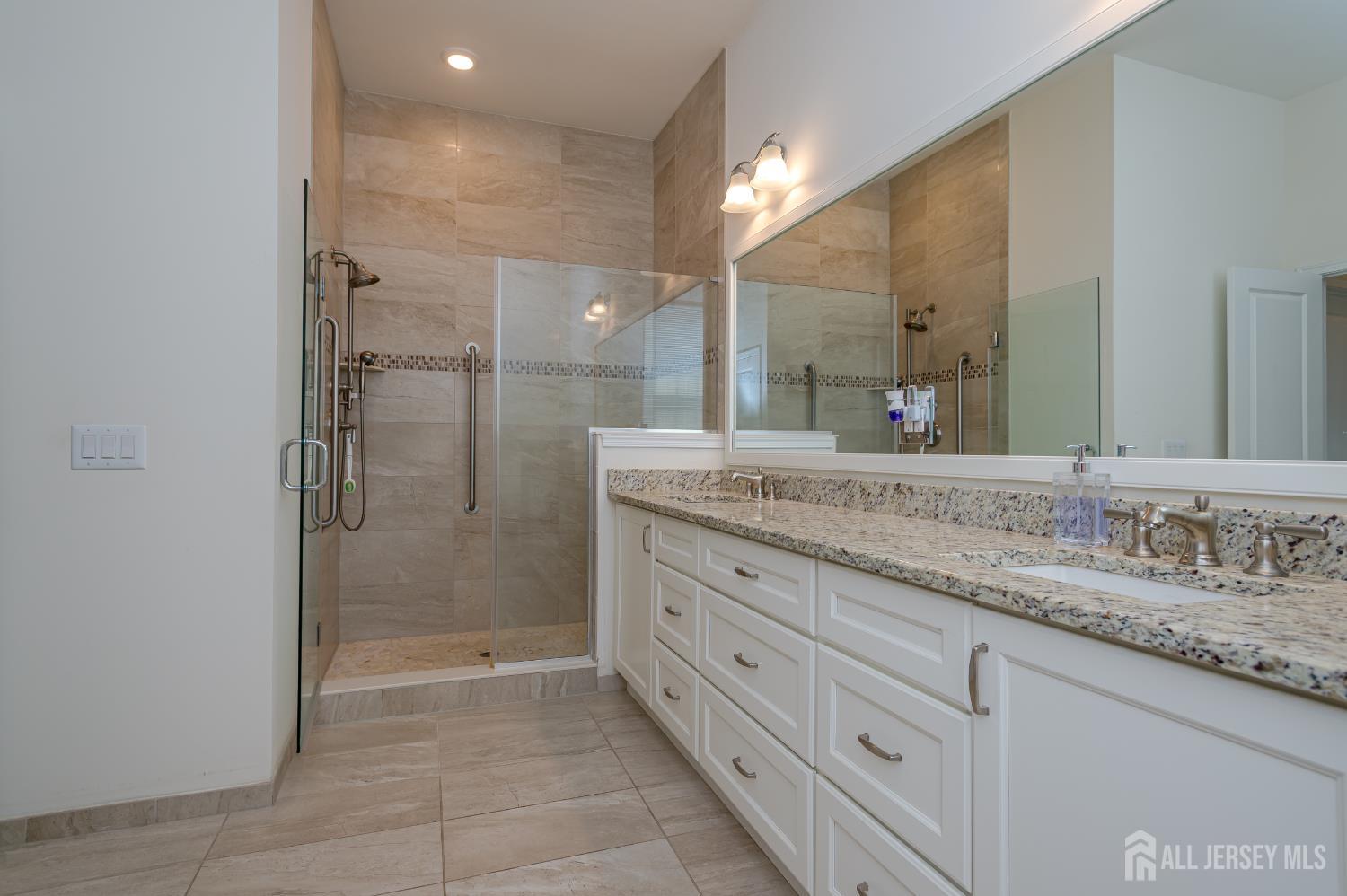 7 Ryder Court Monroe NJ 08831