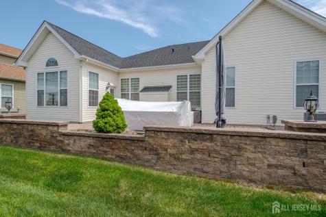 7 Ryder Court Monroe NJ 08831