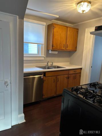 29 Plainfield Avenue Metuchen NJ 08840
