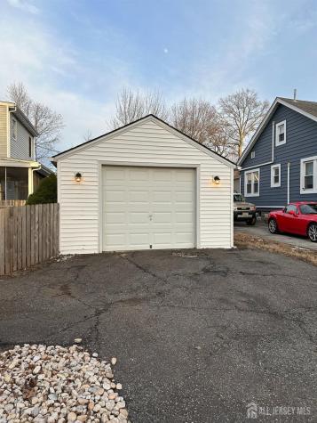 29 Plainfield Avenue Metuchen NJ 08840