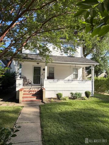 29 Plainfield Avenue Metuchen NJ 08840