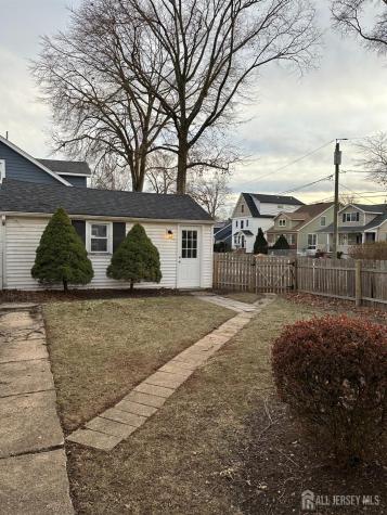 29 Plainfield Avenue Metuchen NJ 08840
