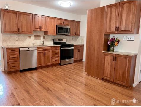 46 Lynn Court North Brunswick NJ 08902