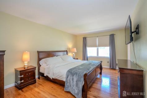 46 Lynn Court North Brunswick NJ 08902
