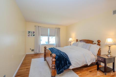 46 Lynn Court North Brunswick NJ 08902