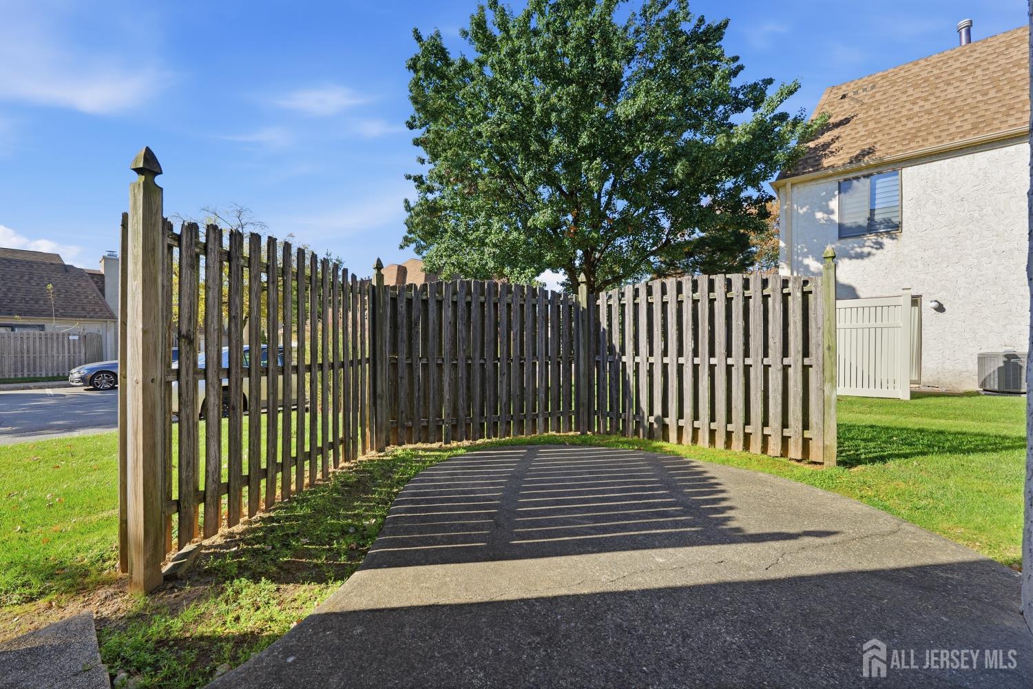 17 Park Gate Drive Edison NJ 08820