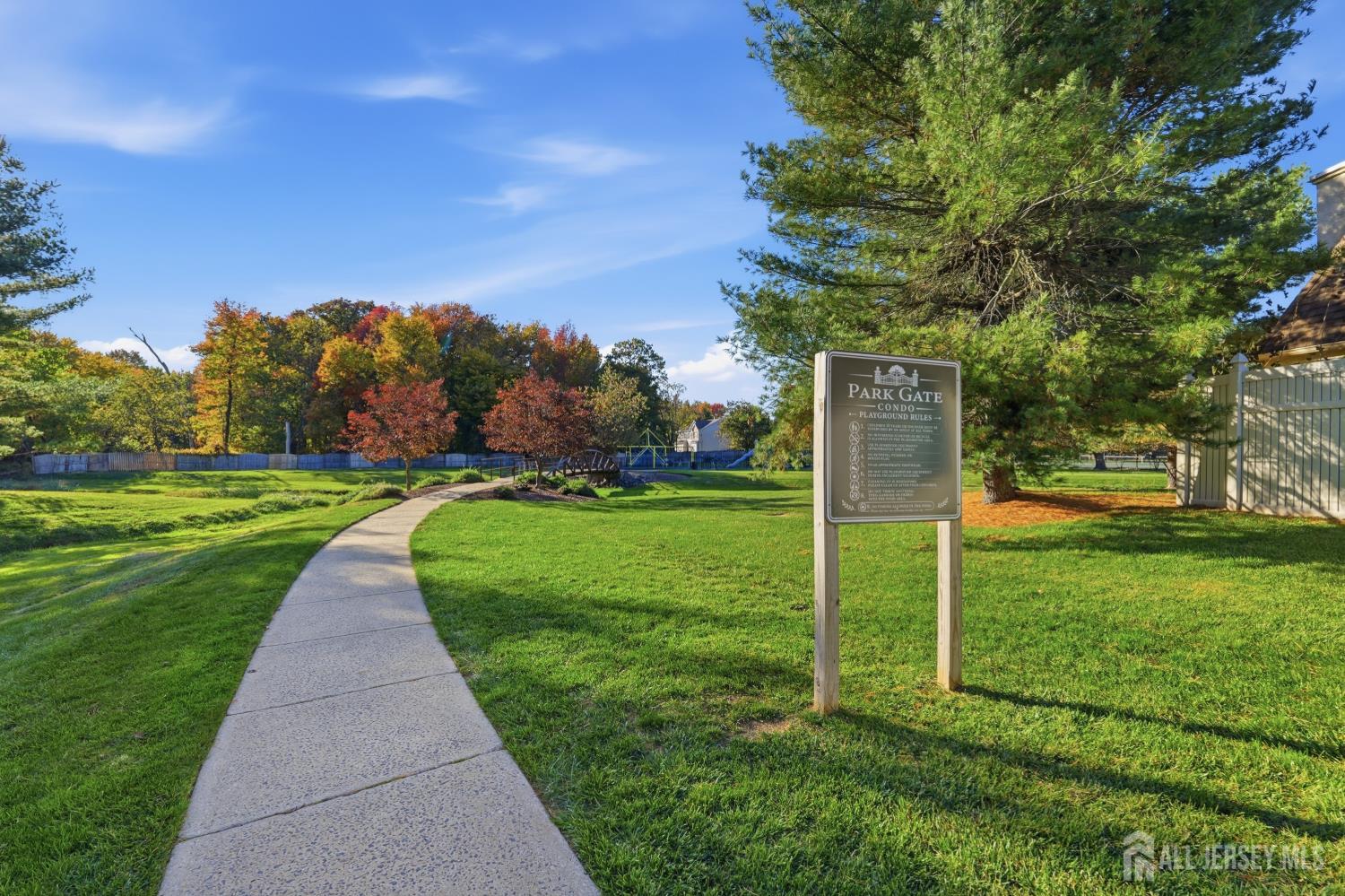 17 Park Gate Drive Edison NJ 08820
