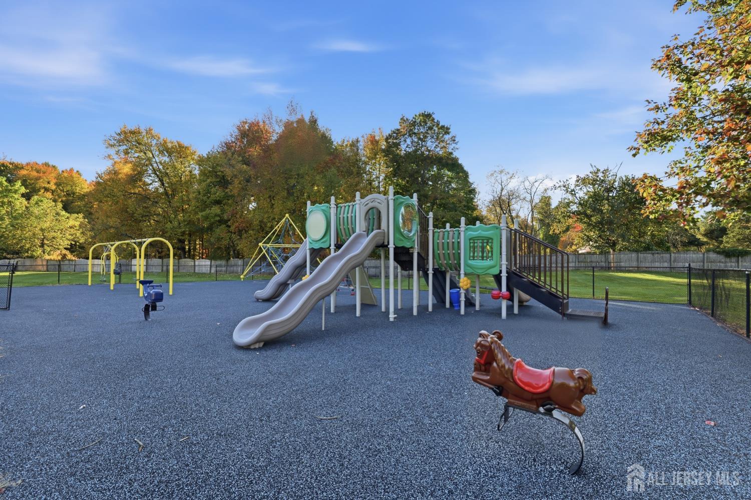 17 Park Gate Drive Edison NJ 08820
