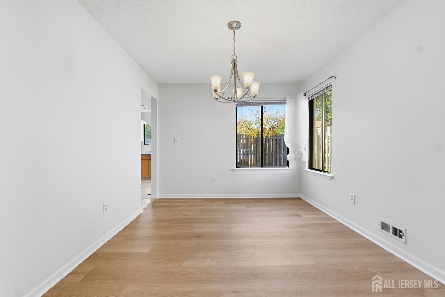17 Park Gate Drive Edison NJ 08820