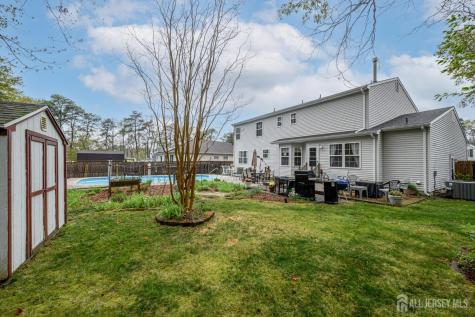 5 Clinton Court Barnegat NJ 08005