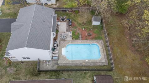 5 Clinton Court Barnegat NJ 08005