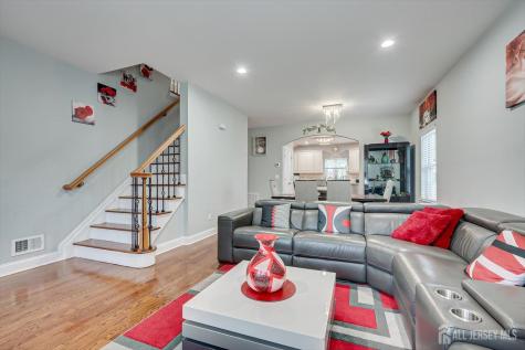 37 Wildwood Avenue Fords NJ 08863