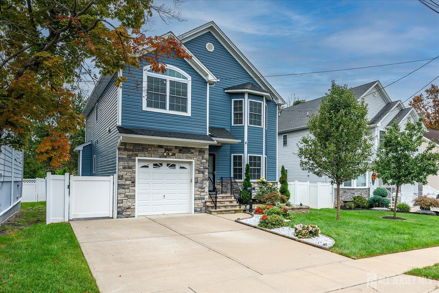 37 Wildwood Avenue Fords NJ 08863