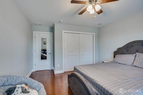 37 Wildwood Avenue Fords NJ 08863