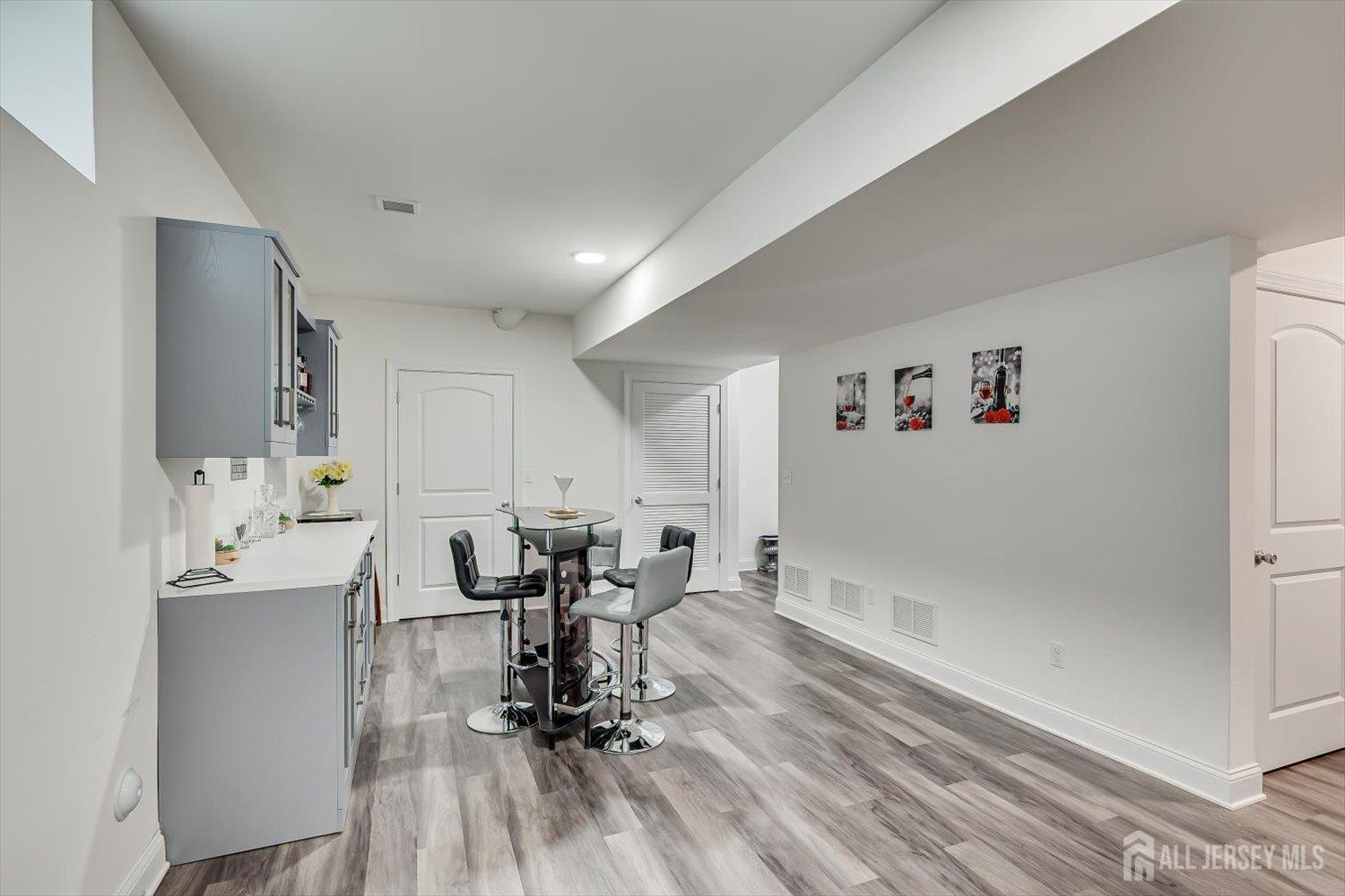 37 Wildwood Avenue Fords NJ 08863