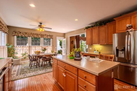18 Hartlander Street East Brunswick NJ 08816