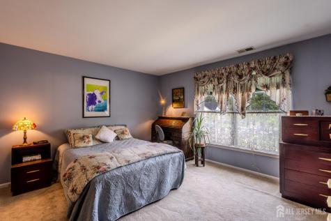 18 Hartlander Street East Brunswick NJ 08816