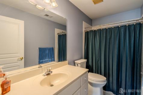 18 Hartlander Street East Brunswick NJ 08816
