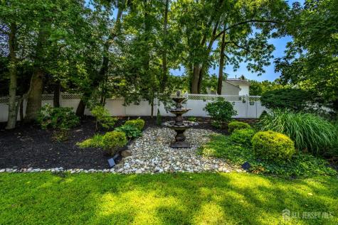 18 Hartlander Street East Brunswick NJ 08816