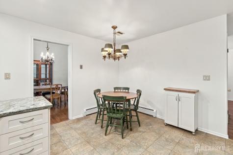 46 Lynnwood Road Edison NJ 08820