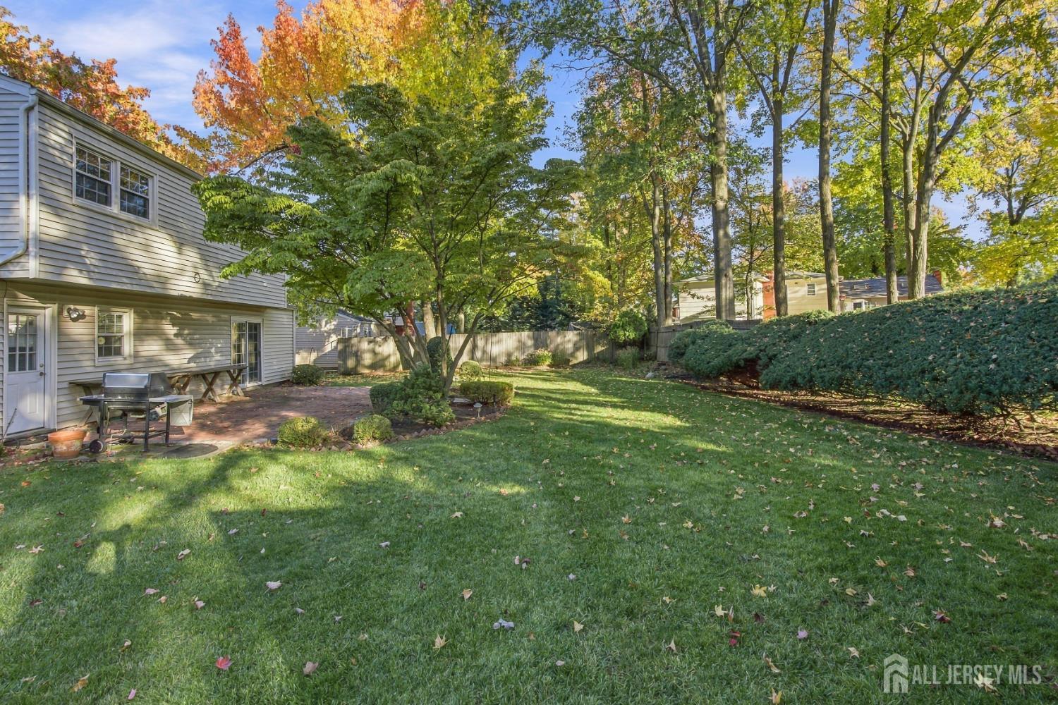 46 Lynnwood Road Edison NJ 08820