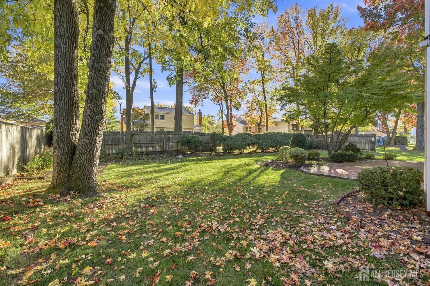 46 Lynnwood Road Edison NJ 08820