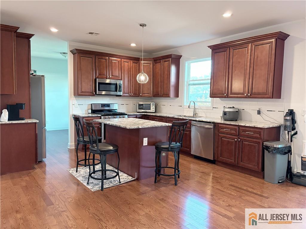 11 Andre Avenue Edison NJ 08817
