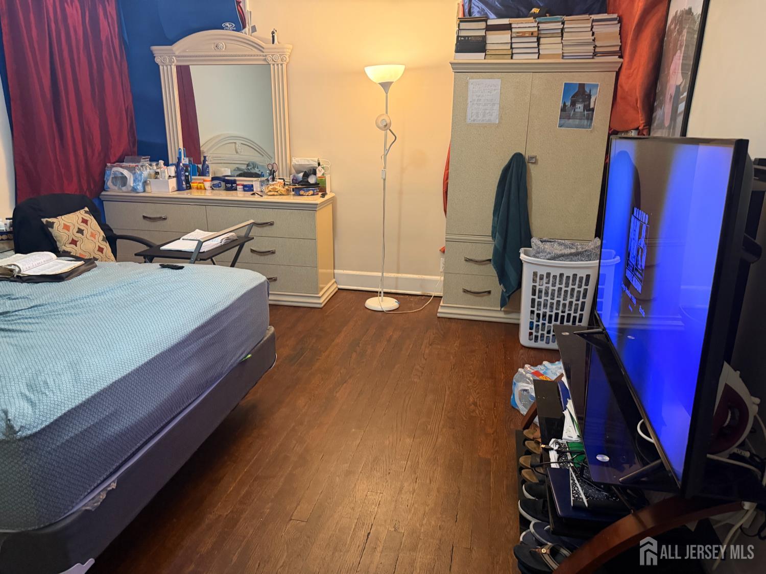 123 Lewis Street Perth Amboy NJ 08861