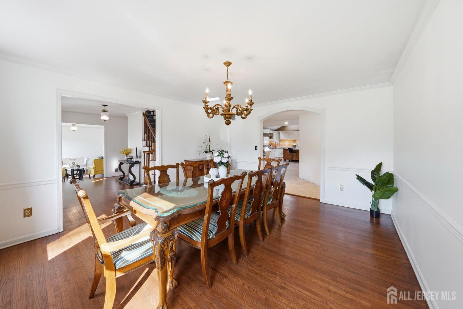 7 Monroe Place Cranbury NJ 08512