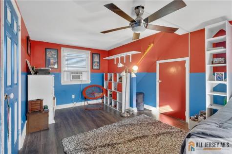 256 Adirondack Avenue Spotswood NJ 08884
