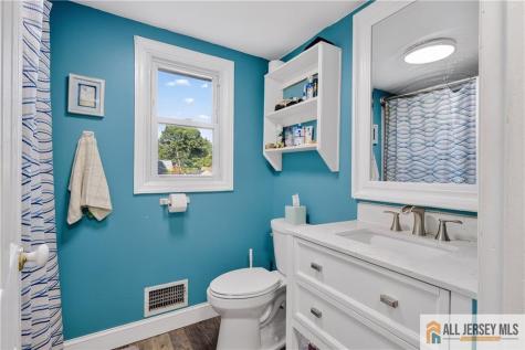 256 Adirondack Avenue Spotswood NJ 08884
