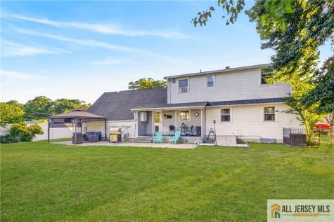 256 Adirondack Avenue Spotswood NJ 08884