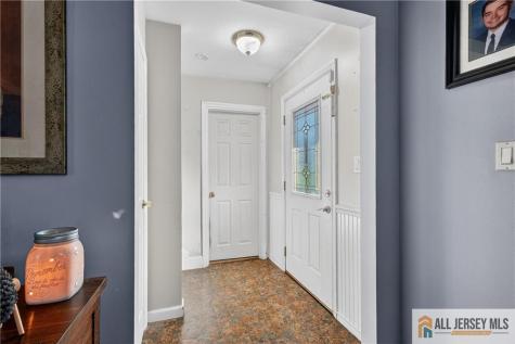 256 Adirondack Avenue Spotswood NJ 08884