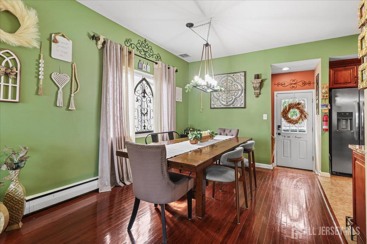42 Mildred Lane Fords NJ 08863