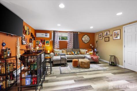42 Mildred Lane Fords NJ 08863