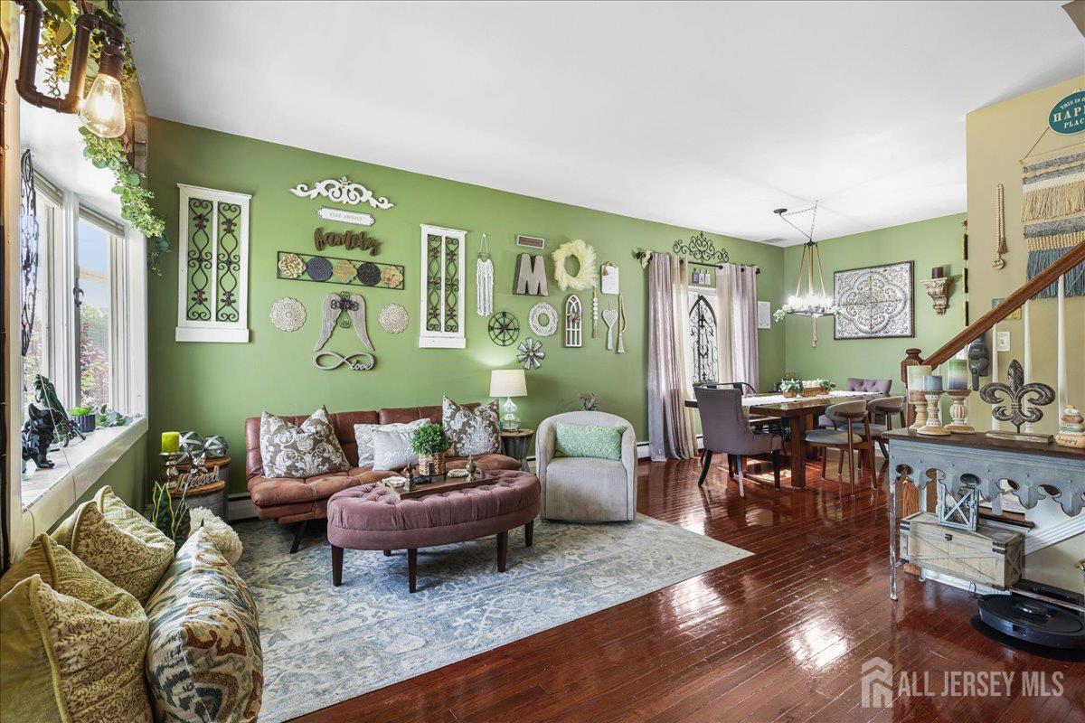 42 Mildred Lane Fords NJ 08863