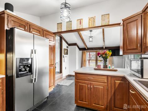 343 Woodside Avenue Hamilton NJ 08610