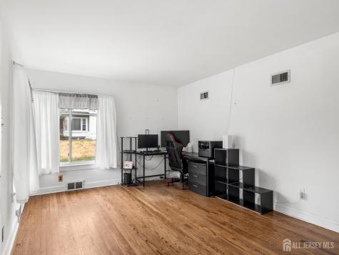 343 Woodside Avenue Hamilton NJ 08610