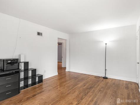 343 Woodside Avenue Hamilton NJ 08610