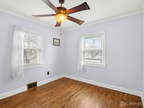 343 Woodside Avenue Hamilton NJ 08610