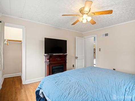 343 Woodside Avenue Hamilton NJ 08610