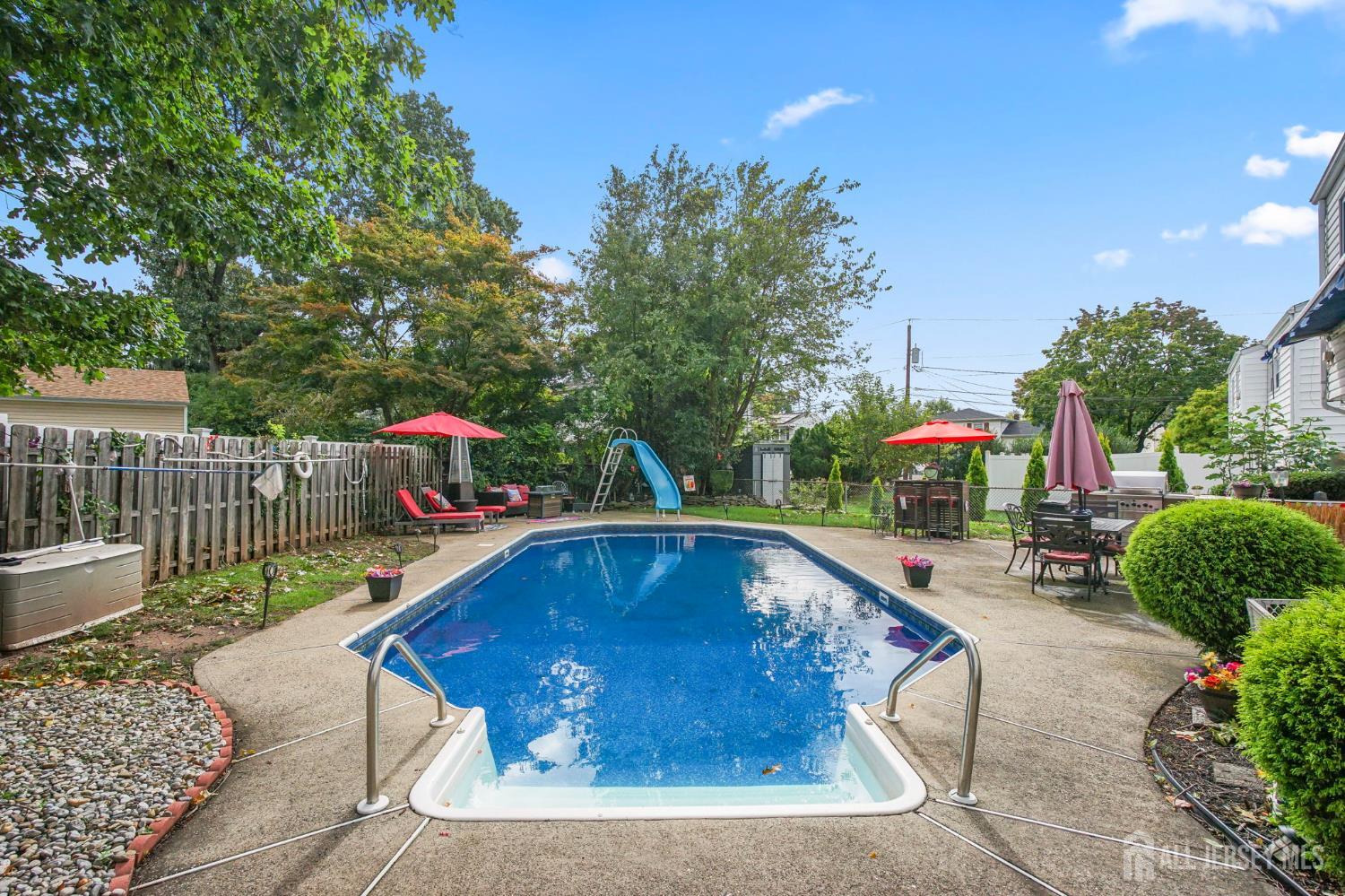 196 Marsh Avenue Metuchen NJ 08840